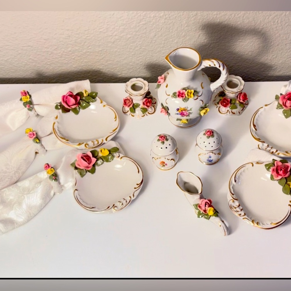 SOLD Beautiful Vintage German Dresd. HTF Beautiful Vintage German.DRESDON SOLD